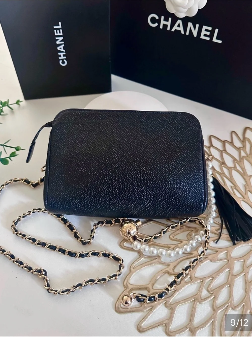 CHANEL Black Caviar Quilted CC Crossbody with Pearl Accent Chanel box bag roset